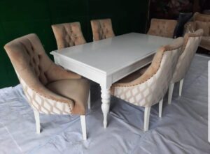 Meja Makan Sofa